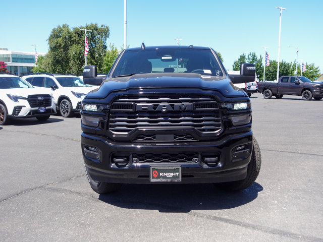 New 2026 RAM 3500 Big Horn AWD/4WD image 3