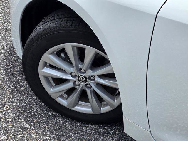 Certified 2026 Toyota Corolla LE w/ LE Premium Package FWD image 31