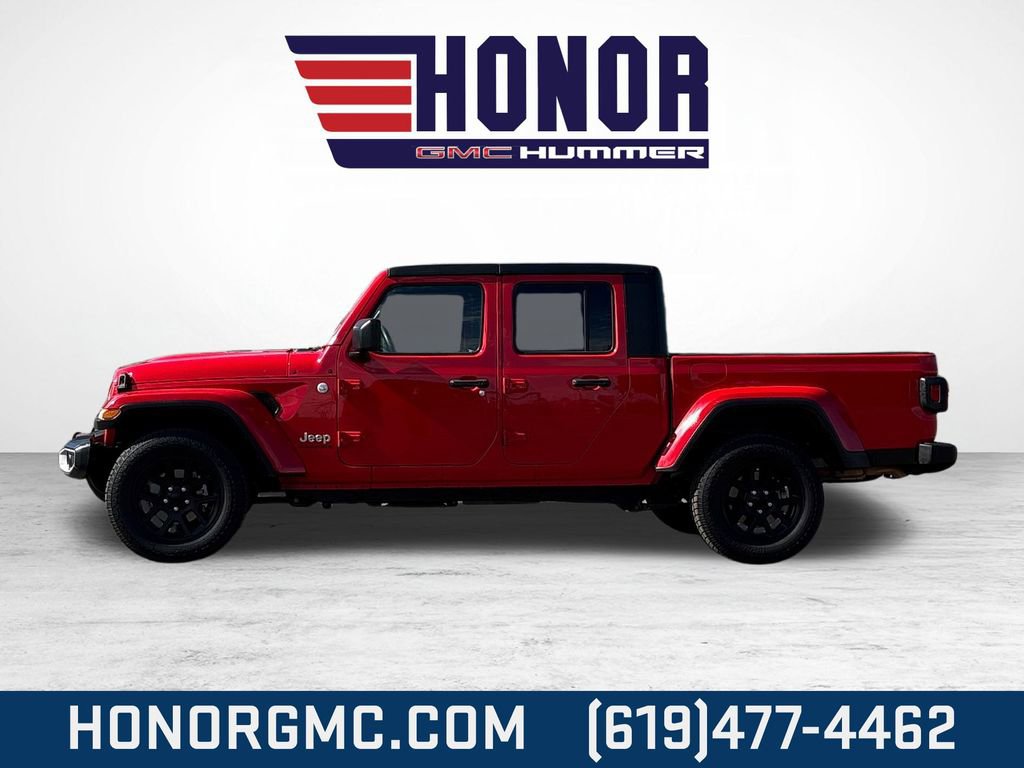 Used 2023 Jeep Gladiator Overland image 6