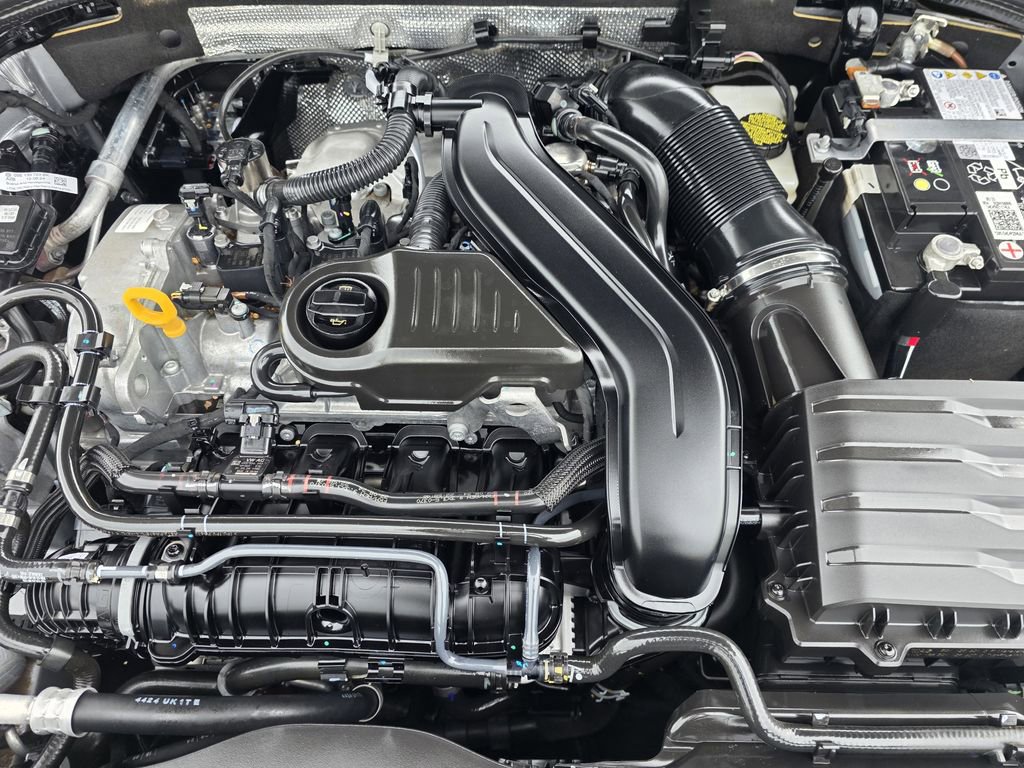 Used 2025 Volkswagen Jetta SE image 21