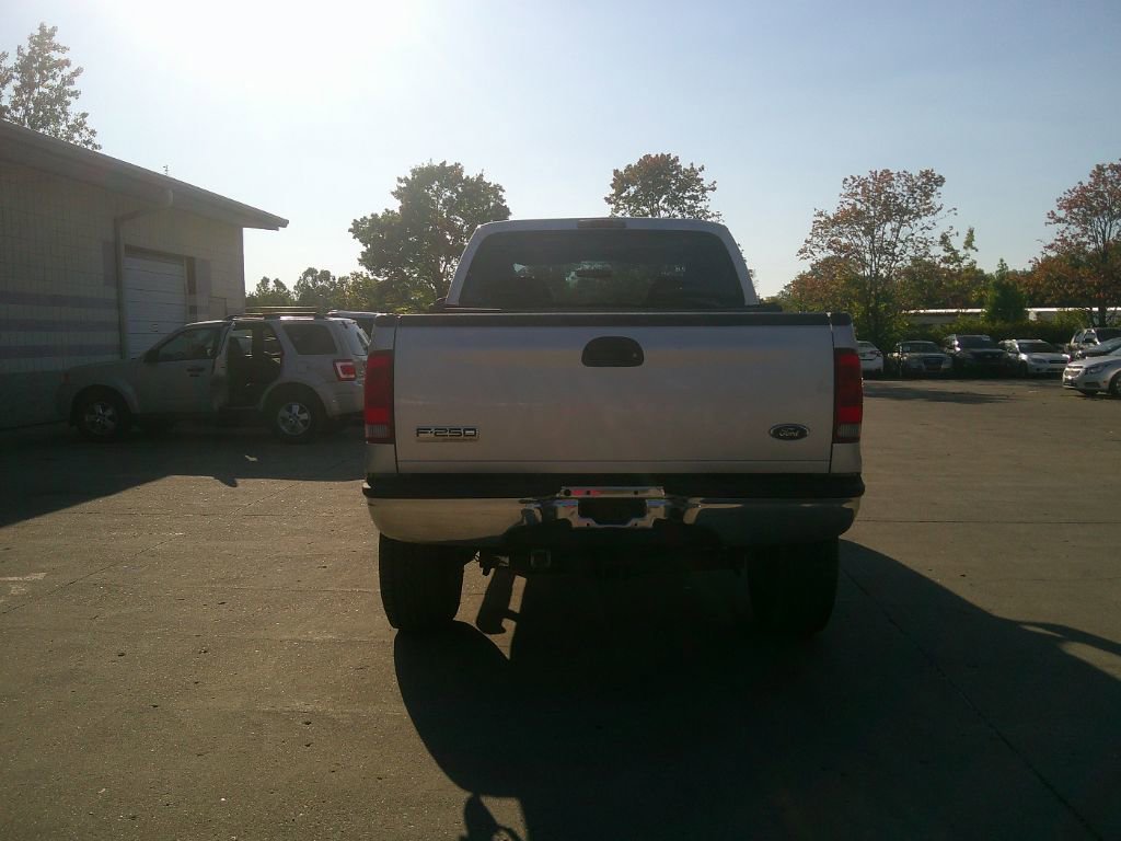 Used 2005 Ford F250 XLT image 5