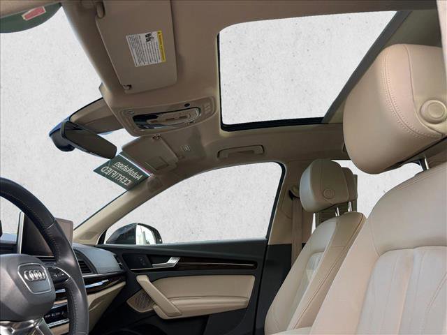 Used 2019 Audi Q5 2.0T Premium Plus w/ Premium Plus Package image 16