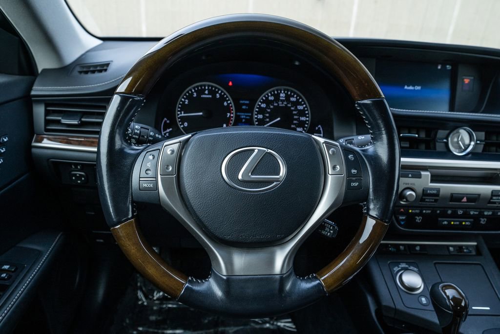 Used 2015 Lexus ES 350 image 15