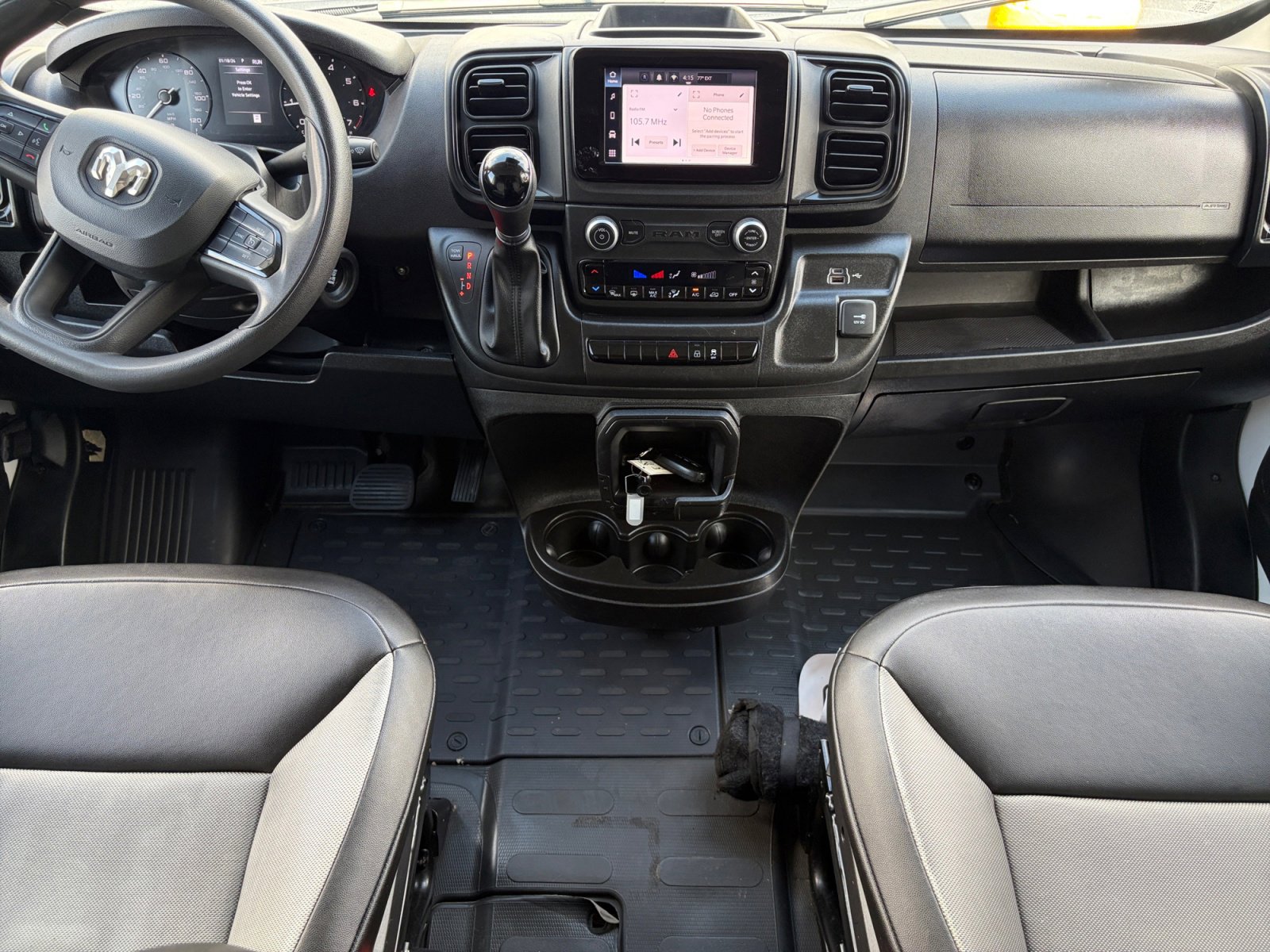 Used 2023 RAM ProMaster 2500 FWD image 17