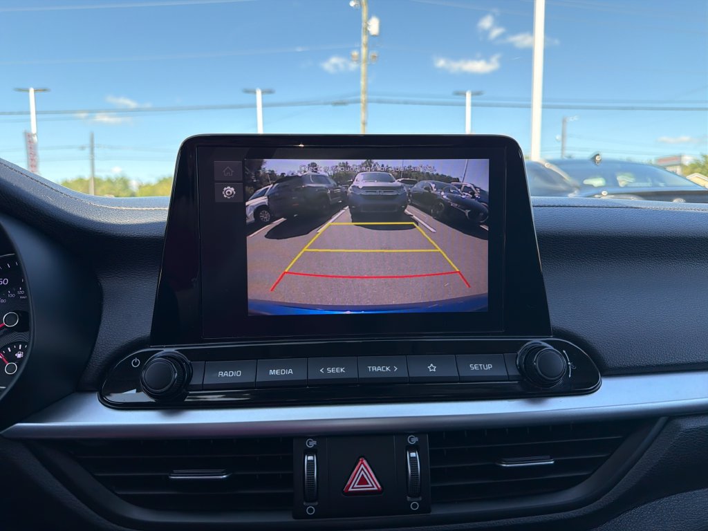 Used 2022 Kia Forte LXS w/ LXS Technology Package FWD image 24