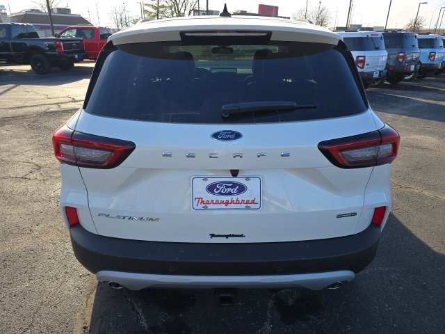 New 2026 Ford Escape Platinum w/ Class II Trailer Tow Package image 4