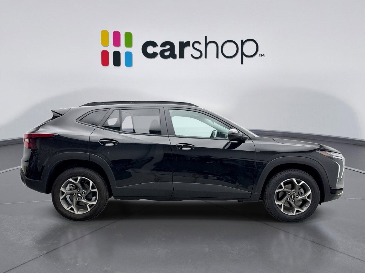 Used 2024 Chevrolet Trax LT w/ Driver Confidence Package image 6