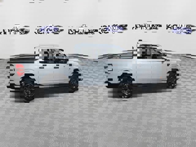 New 2025 Ford Maverick XLT w/ XLT Luxury Package image 9