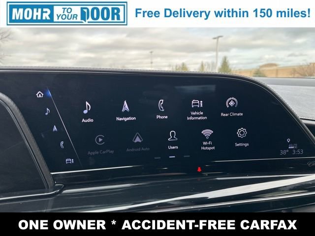 Used 2024 Cadillac Escalade Sport w/ LPO, ONYX Package image 16