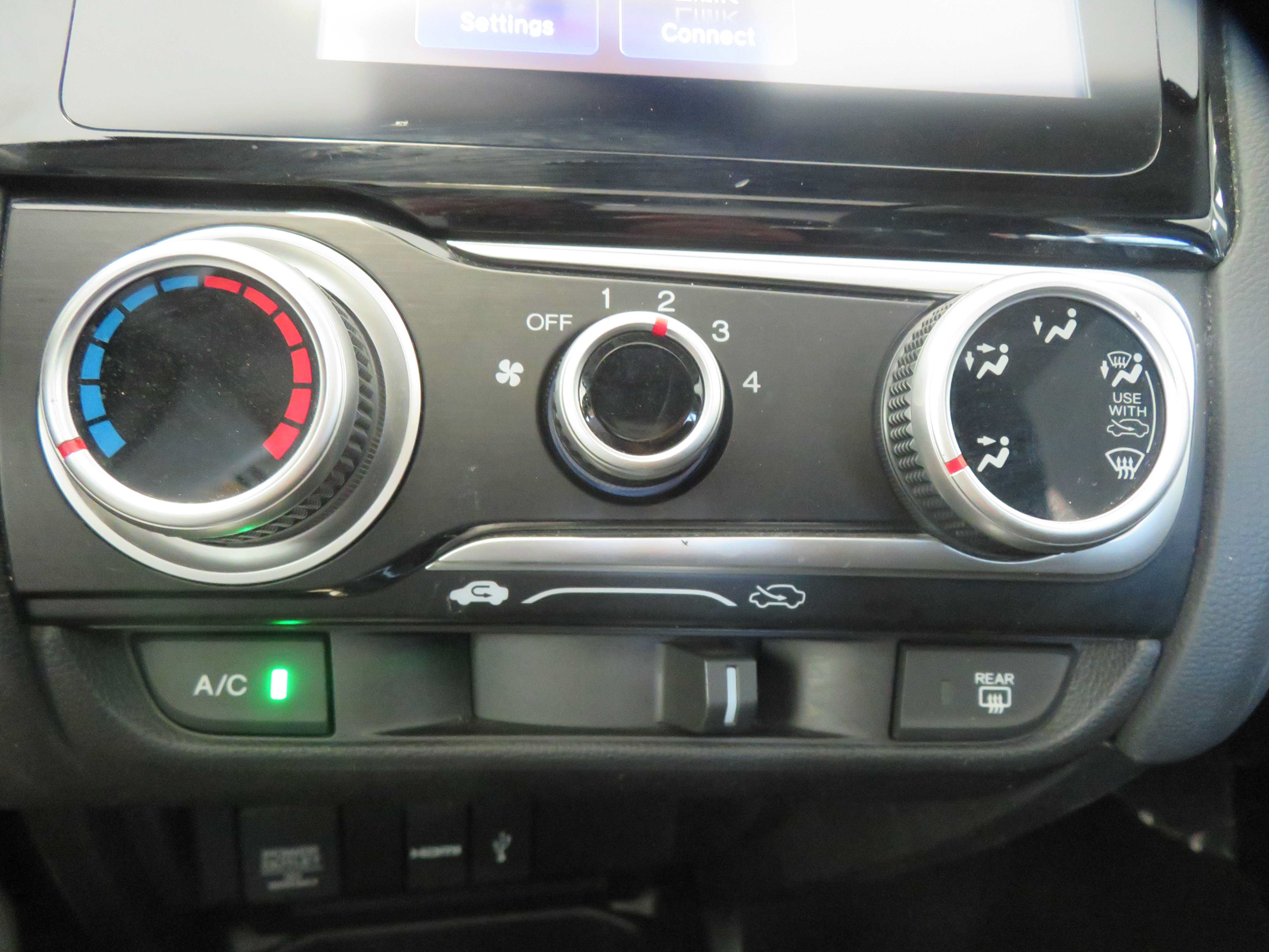 Used 2015 Honda Fit EX-L image 37