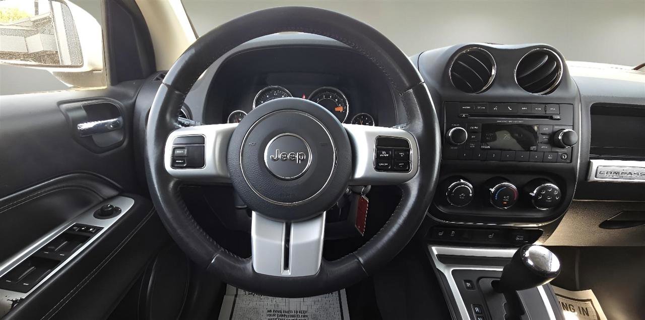 Used 2016 Jeep Compass High Altitude AWD/4WD image 12