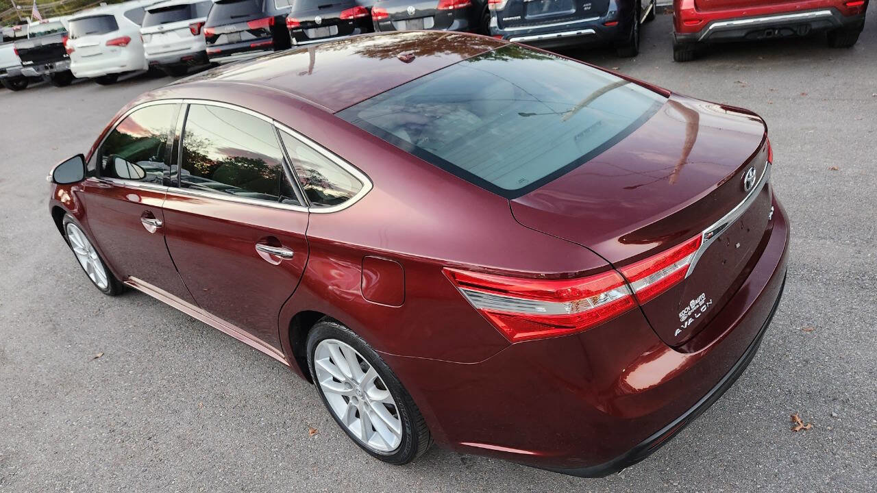 Used 2013 Toyota Avalon XLE Touring image 10