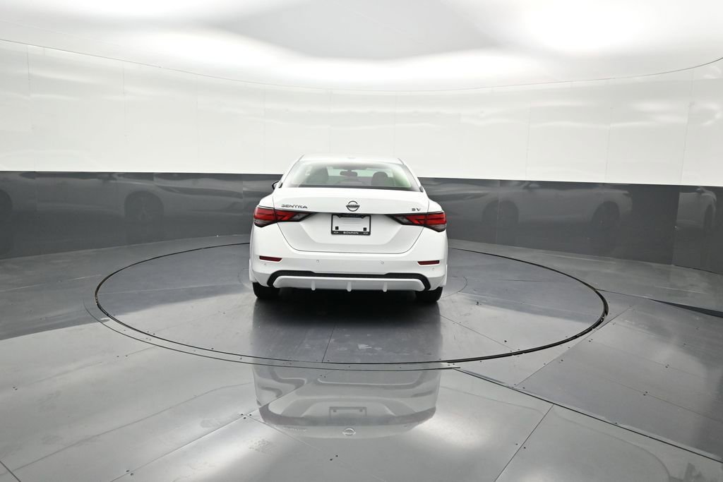 Used 2022 Nissan Sentra SV w/ All-Weather Package image 4