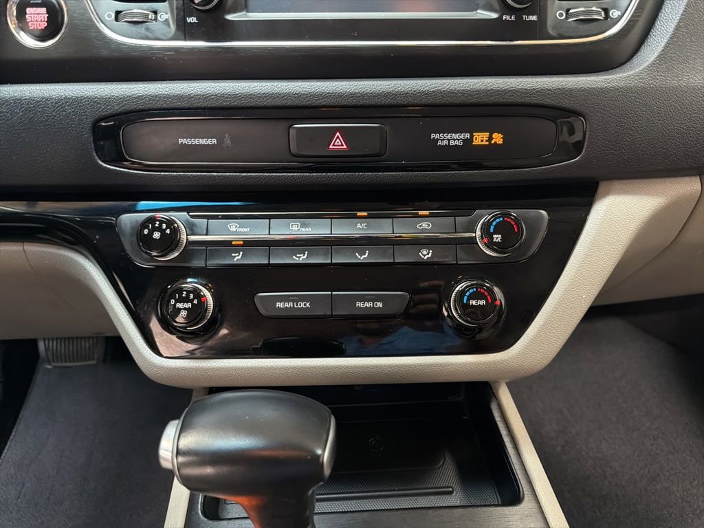 Used 2019 Kia Sedona EX FWD image 20