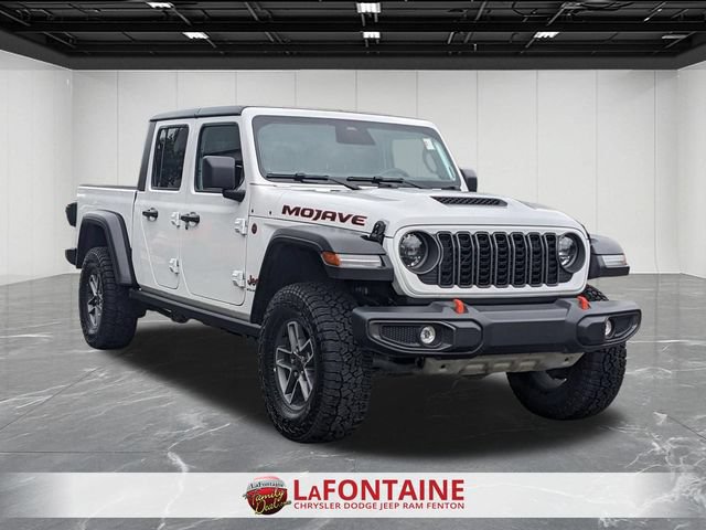 Used 2026 Jeep Gladiator Mojave AWD/4WD image 7