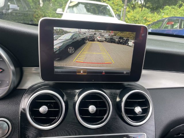 Used 2019 Mercedes-Benz GLC 300 4MATIC image 26