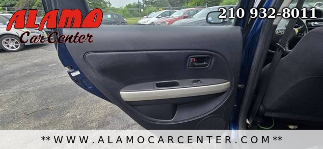 Used 2005 Scion xA FWD image 26