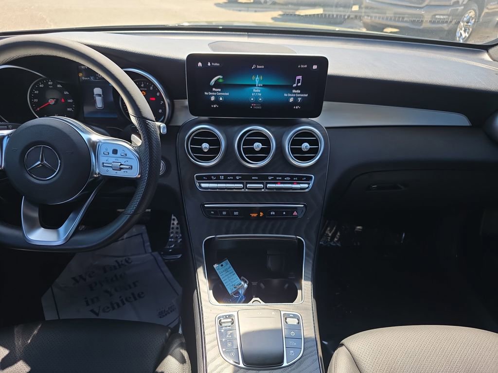 Used 2022 Mercedes-Benz GLC 300 image 16
