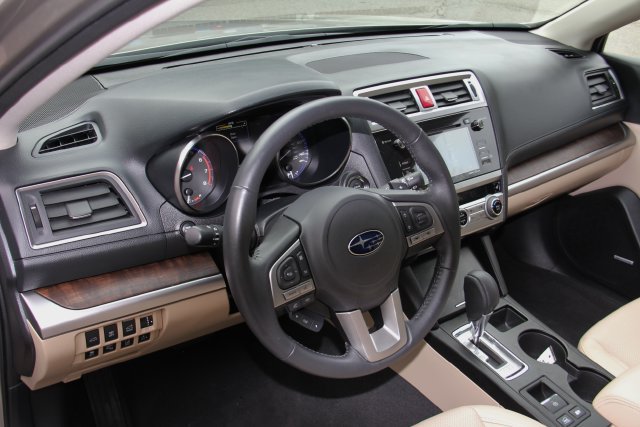 Used 2017 Subaru Outback 2.5i Limited AWD/4WD image 21