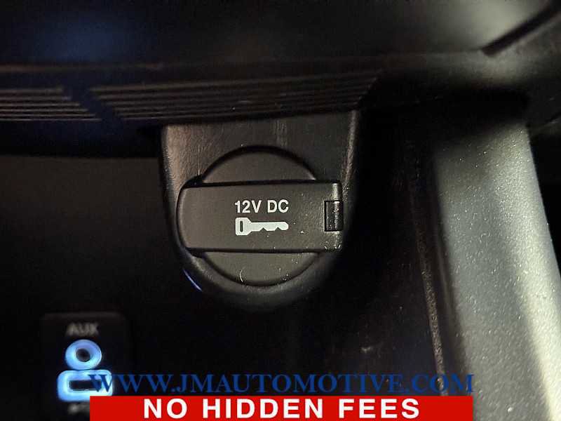 Used 2017 Dodge Journey SE w/ Popular Equipment Group image 35