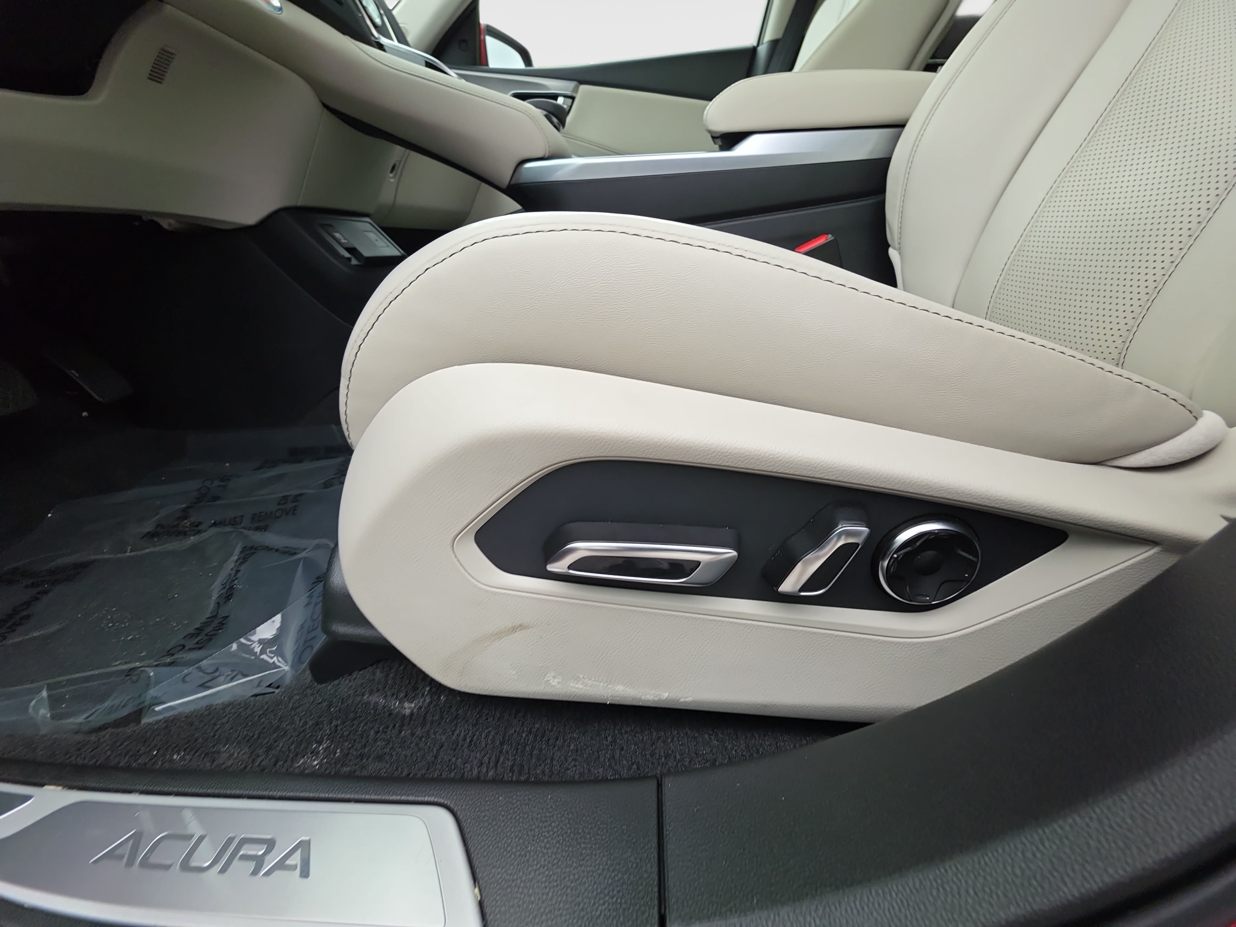 Used 2025 Acura RDX w/ Technology Package AWD/4WD image 29