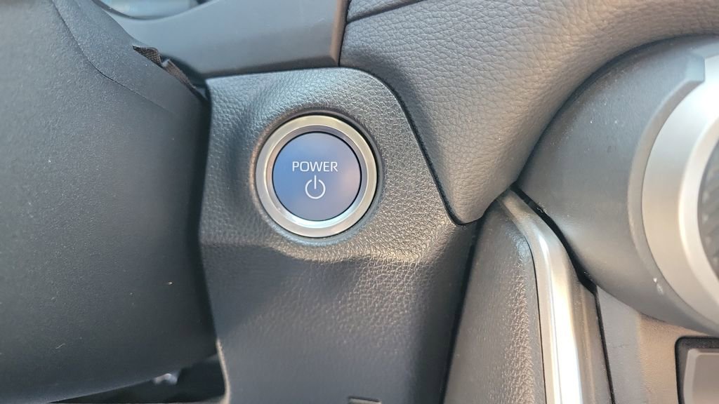 Certified 2021 Toyota RAV4 XSE w/ Weather Package AWD/4WD image 23