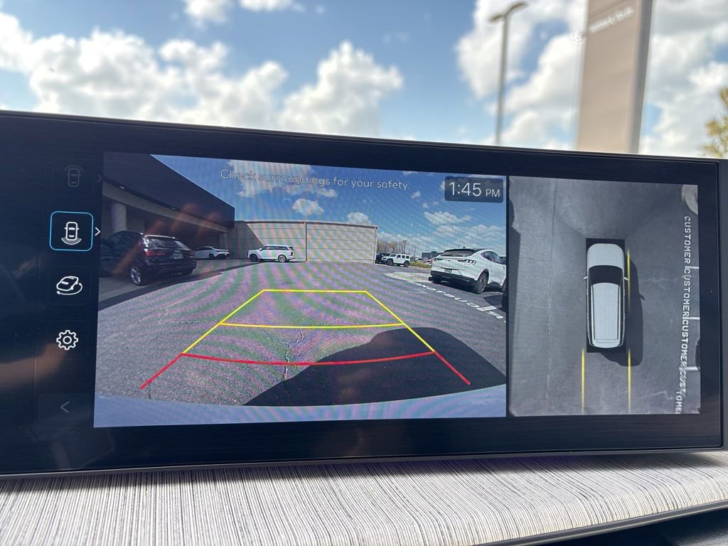 Certified 2025 Hyundai Santa Fe Calligraphy image 29