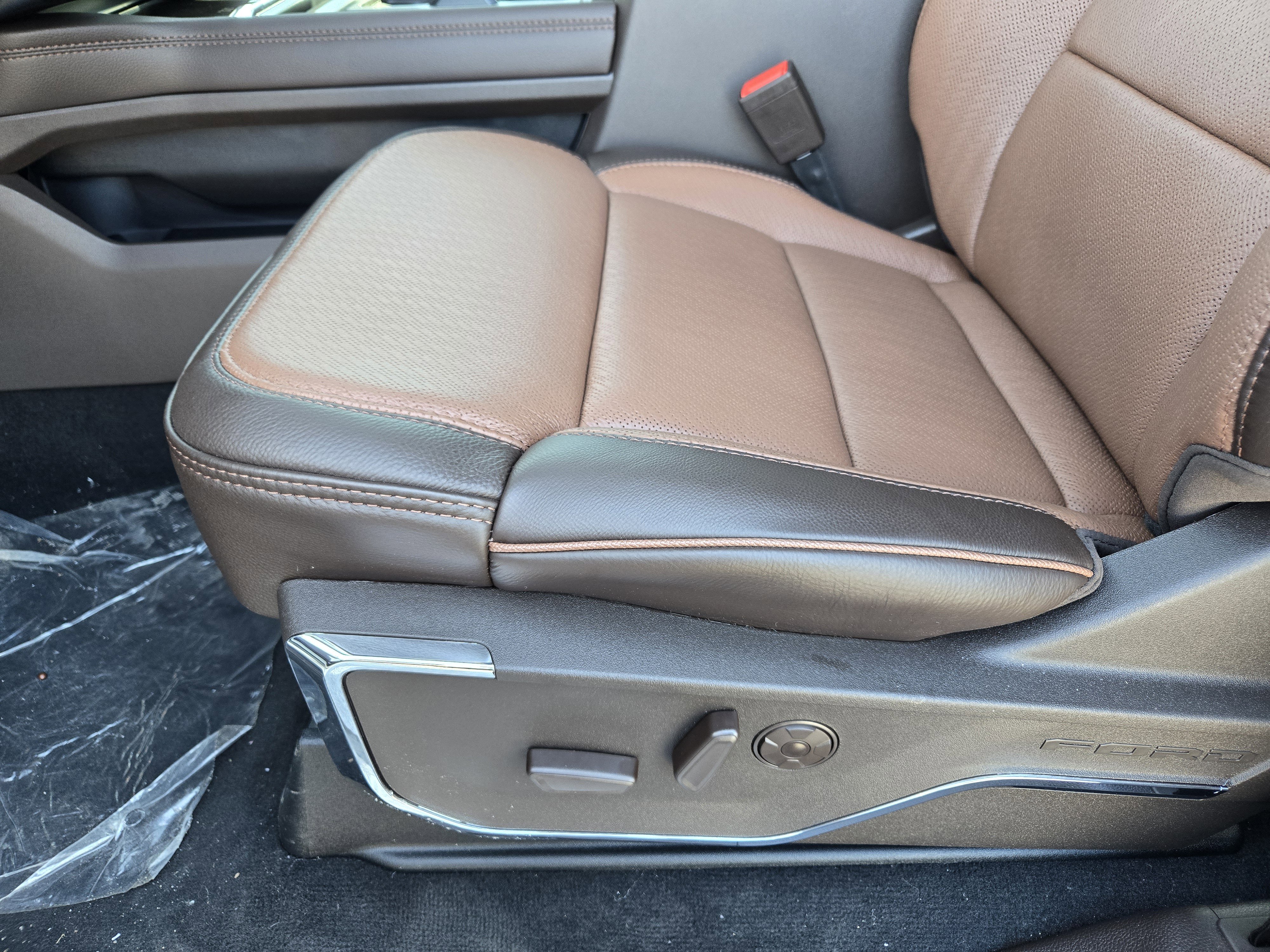 New 2026 Ford F250 King Ranch image 16