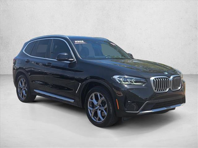 Used 2023 BMW X3 xDrive30i w/ Premium Package w/ZPA AWD/4WD image 3