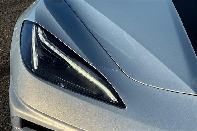 Used 2021 Chevrolet Corvette Stingray Convertible w/ Z51 Performance Package image 44