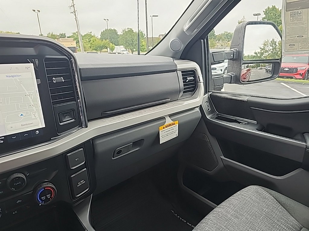 New 2026 Ford F250 XLT w/ XLT Premium Package image 20