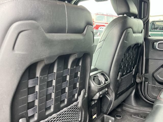 Used 2023 Jeep Gladiator Rubicon w/ LED Lighting Group AWD/4WD image 18