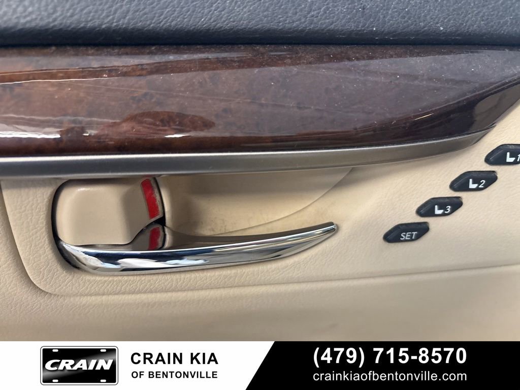 Used 2015 Lexus ES 350 w/ Premium Package FWD image 9