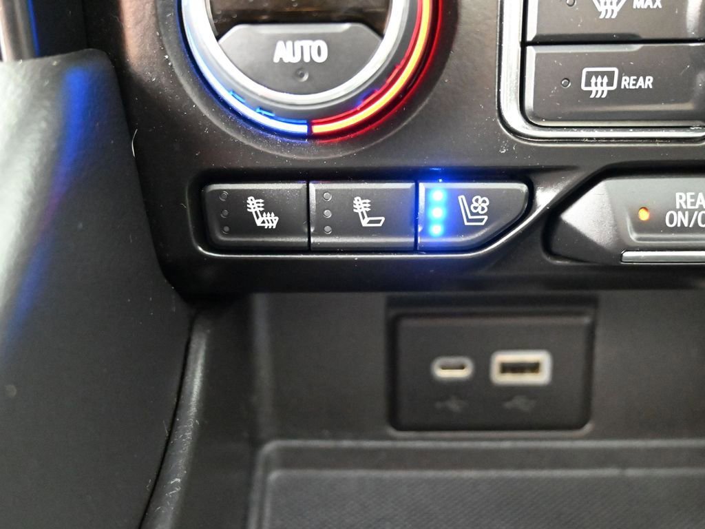 Used 2022 Chevrolet Tahoe Premier image 18