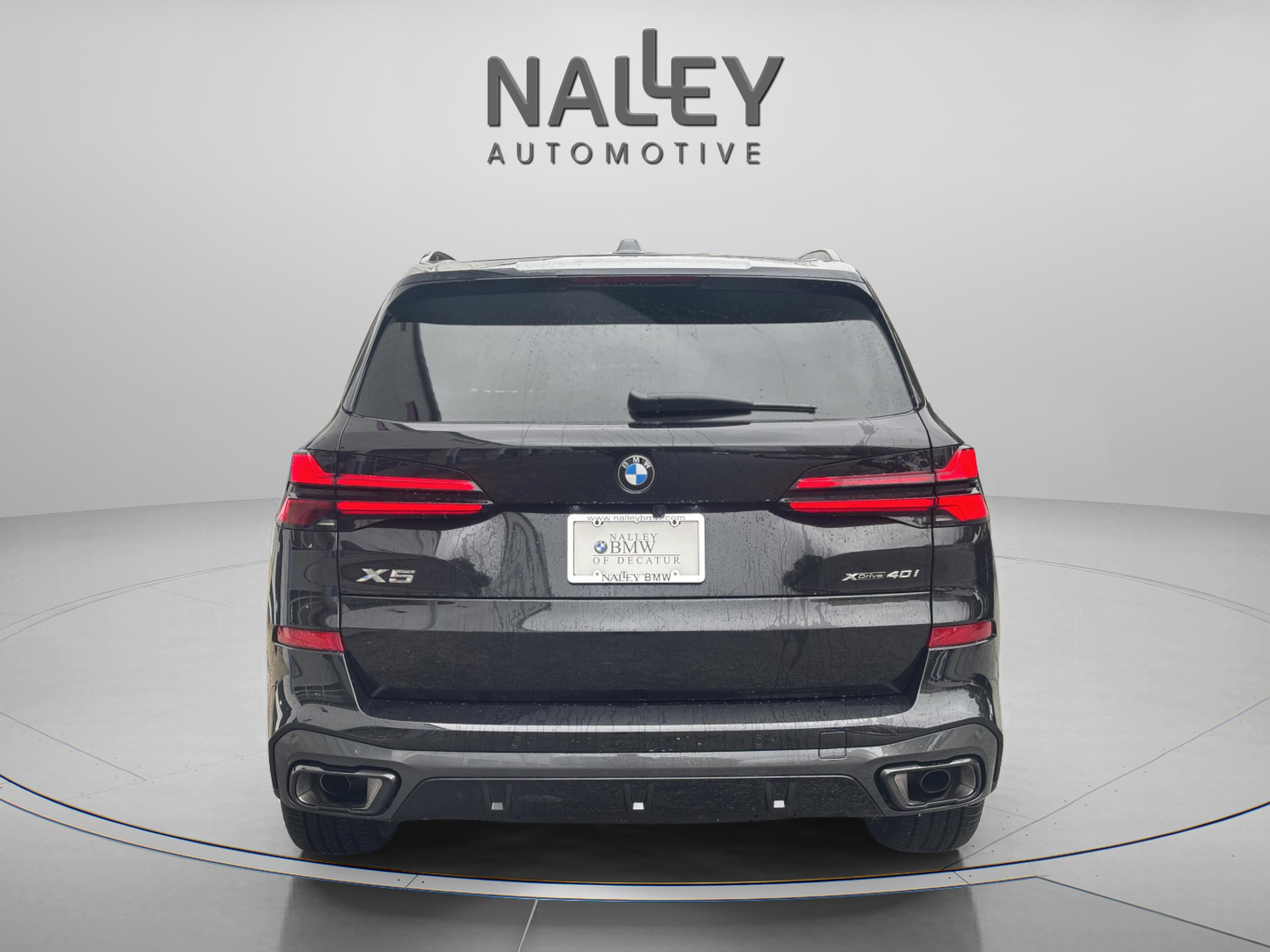 Used 2026 BMW X5 xDrive40i w/ M Sport Package image 3