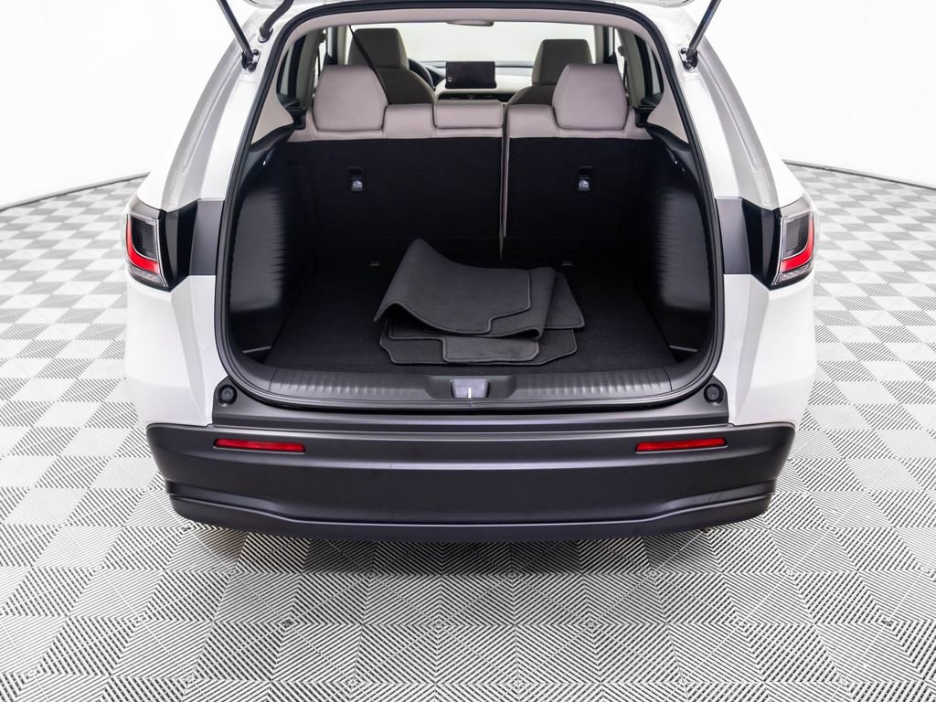 Certified 2026 Honda HR-V LX image 30