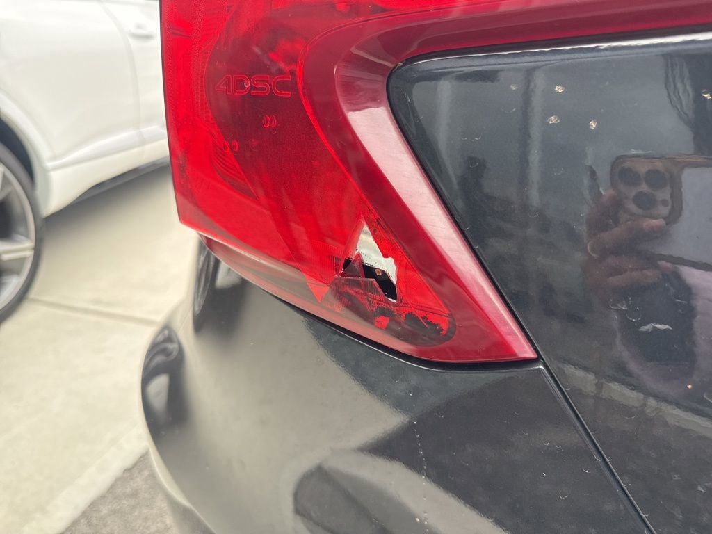 Used 2016 Nissan Maxima SR image 27