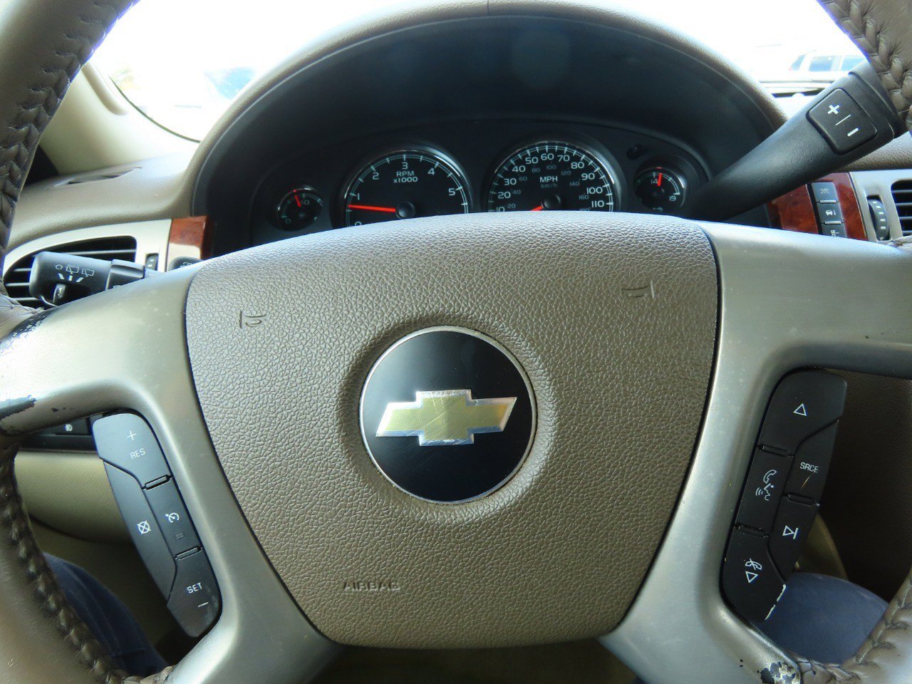 Used 2009 Chevrolet Tahoe LT image 28