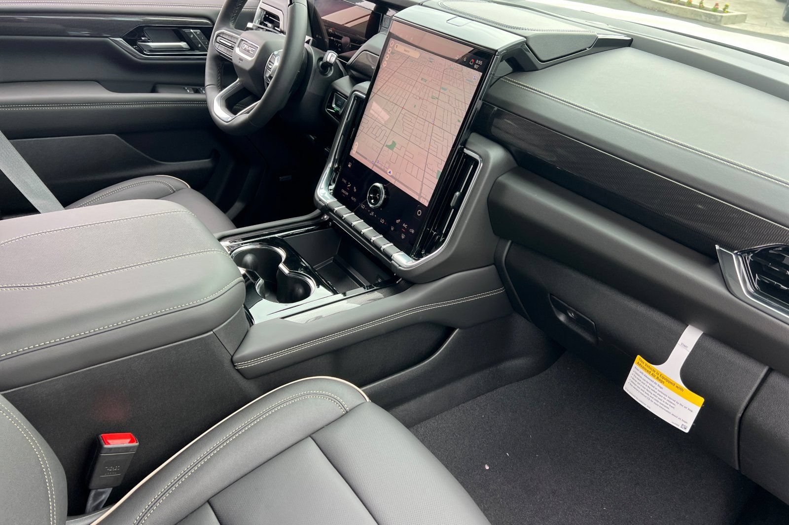 New 2026 GMC Yukon XL Elevation AWD/4WD image 15