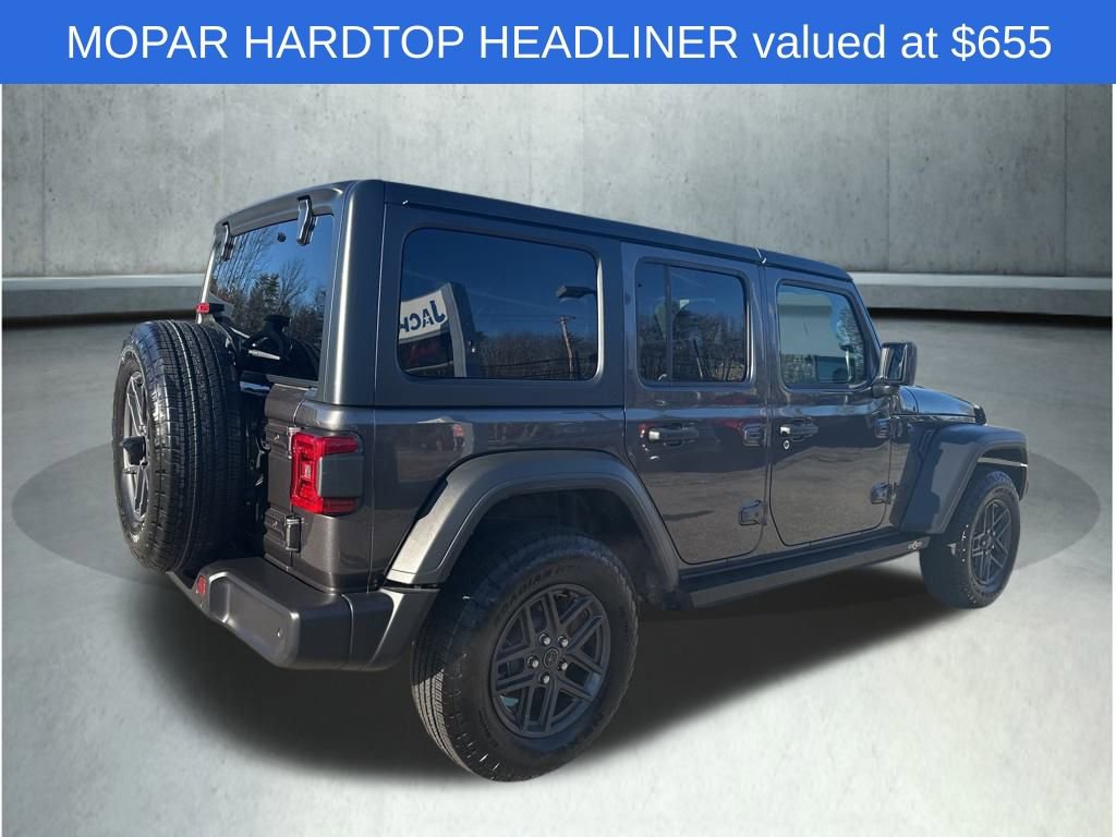 Used 2025 Jeep Wrangler Sport S image 9