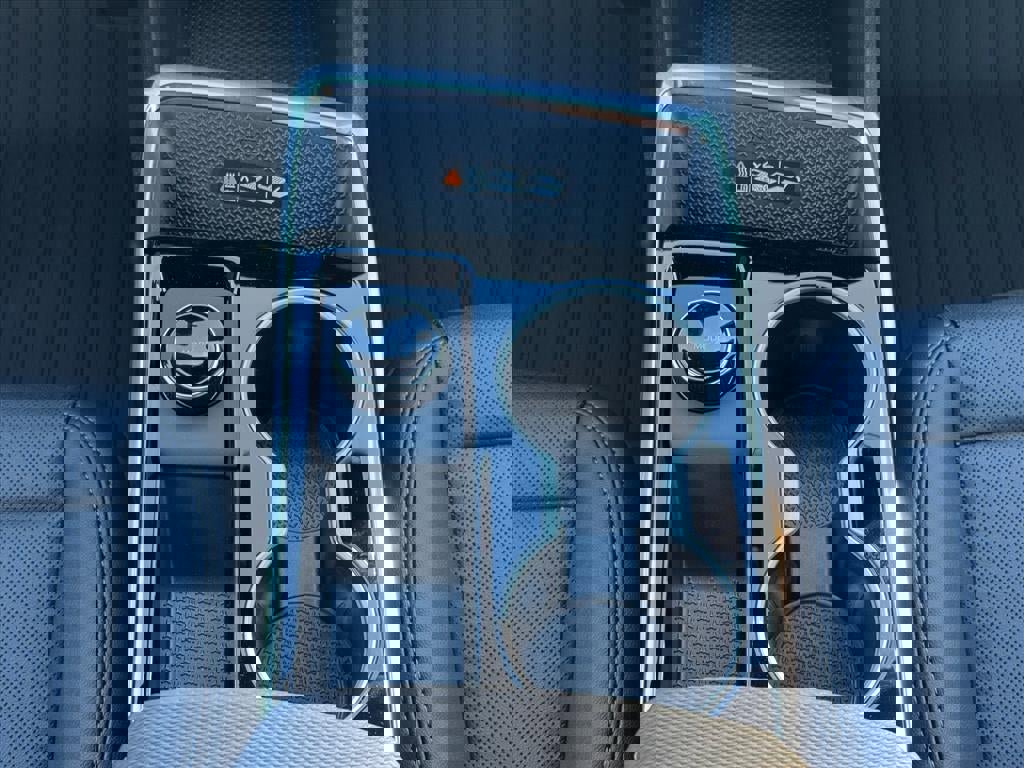 New 2026 Chevrolet Equinox LT w/ Convenience Package II image 8