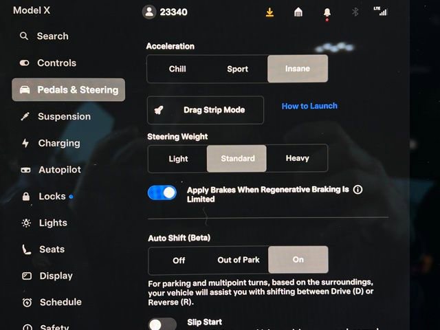 Used 2025 Tesla Model X image 28