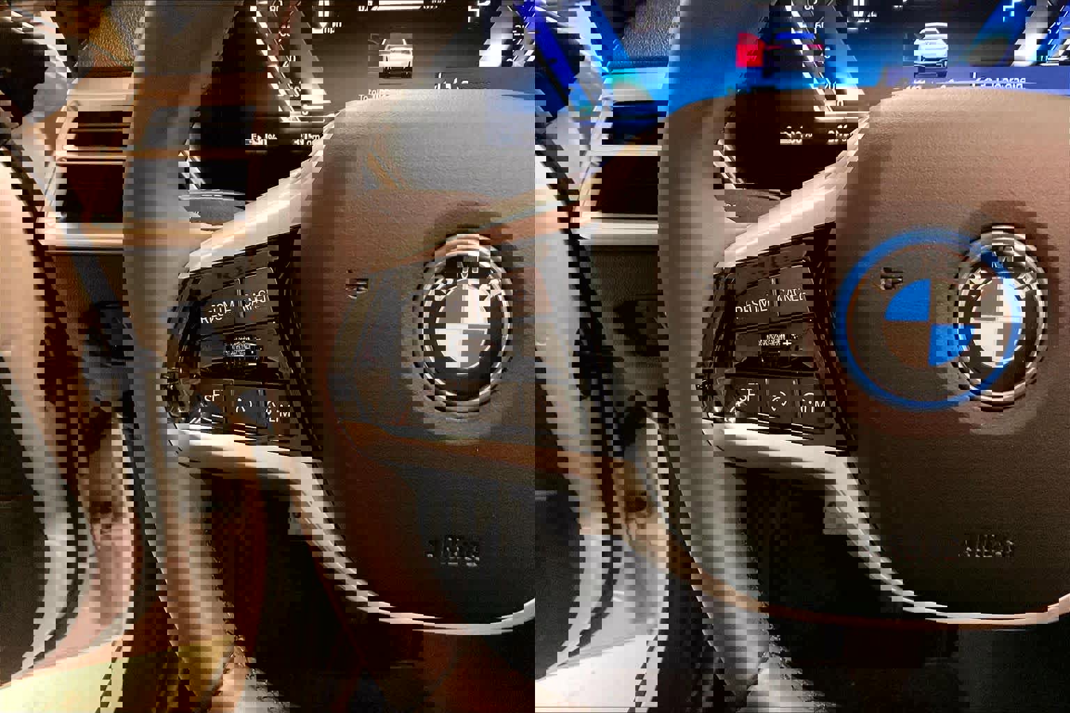 Certified 2025 BMW i4 eDrive40 image 22