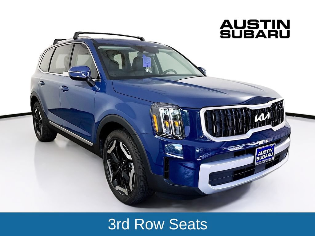Used 2025 Kia Telluride EX w/ EX Captain's Chair Package