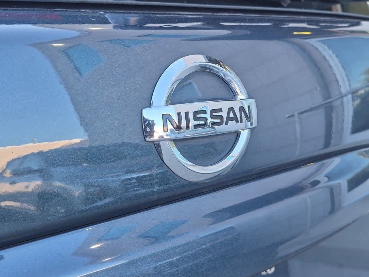 Used 2018 Nissan Murano SV AWD/4WD image 11
