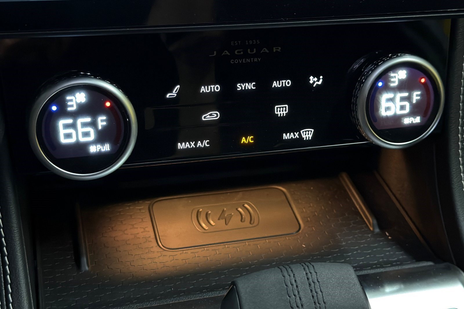 New 2026 Jaguar F-PACE R-Dynamic S AWD/4WD image 18