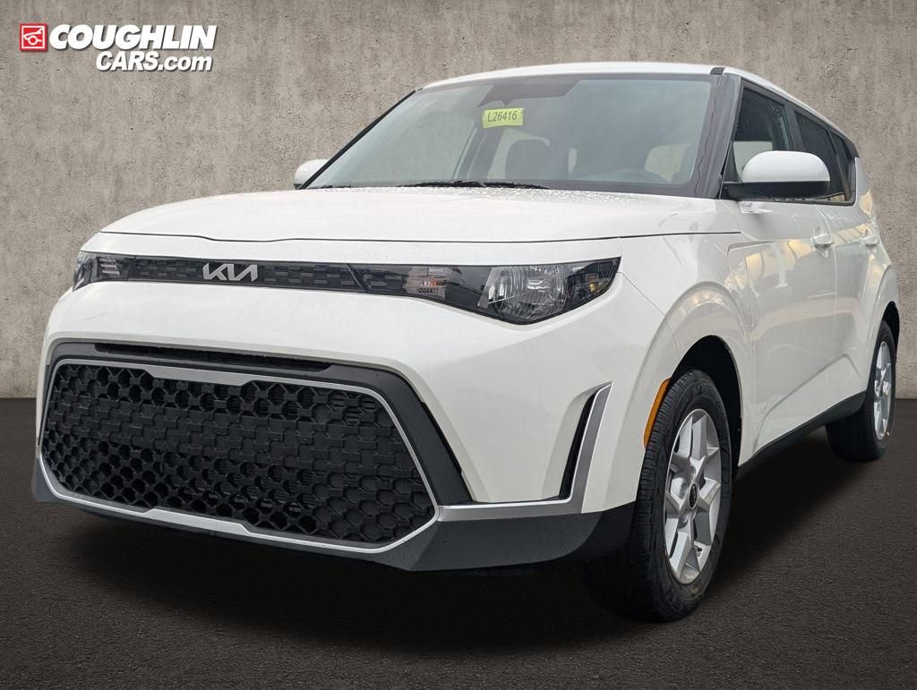 New 2025 Kia Soul LX image 3