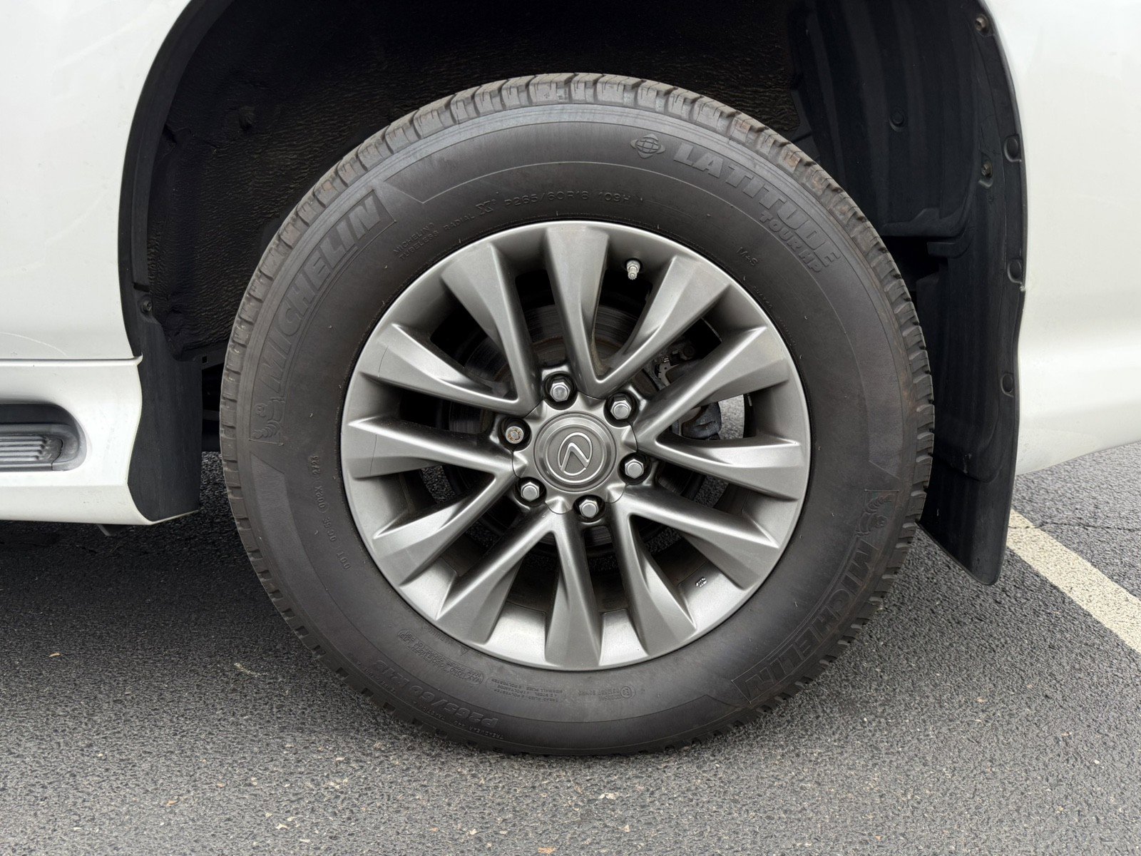Used 2016 Lexus GX 460 Luxury AWD/4WD image 9