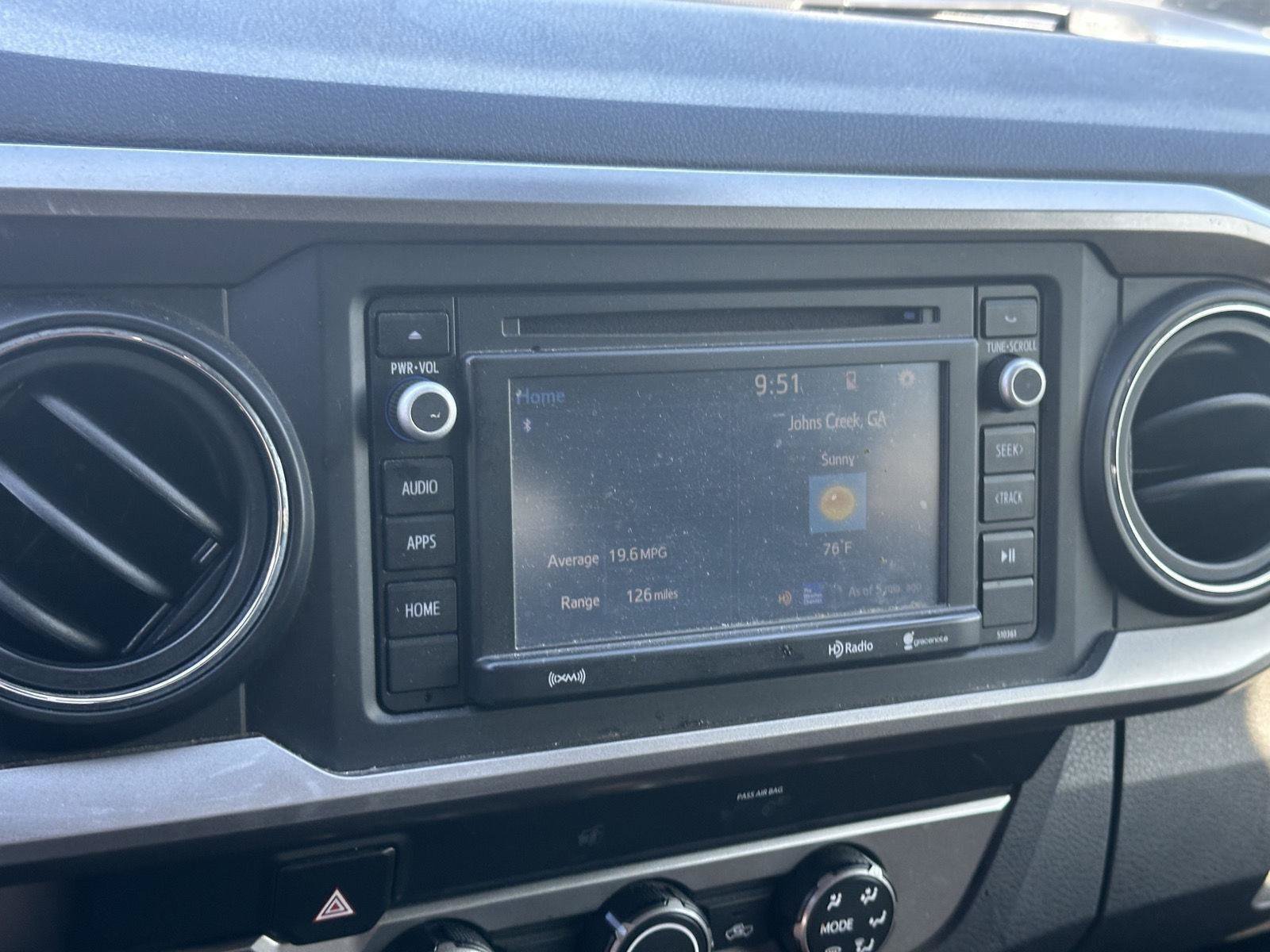 Used 2019 Toyota Tacoma SR5 RWD image 11