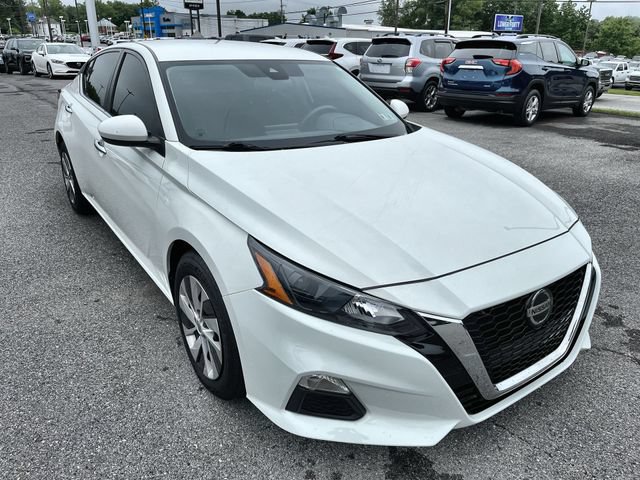 Used 2022 Nissan Altima 2.5 S FWD image 10